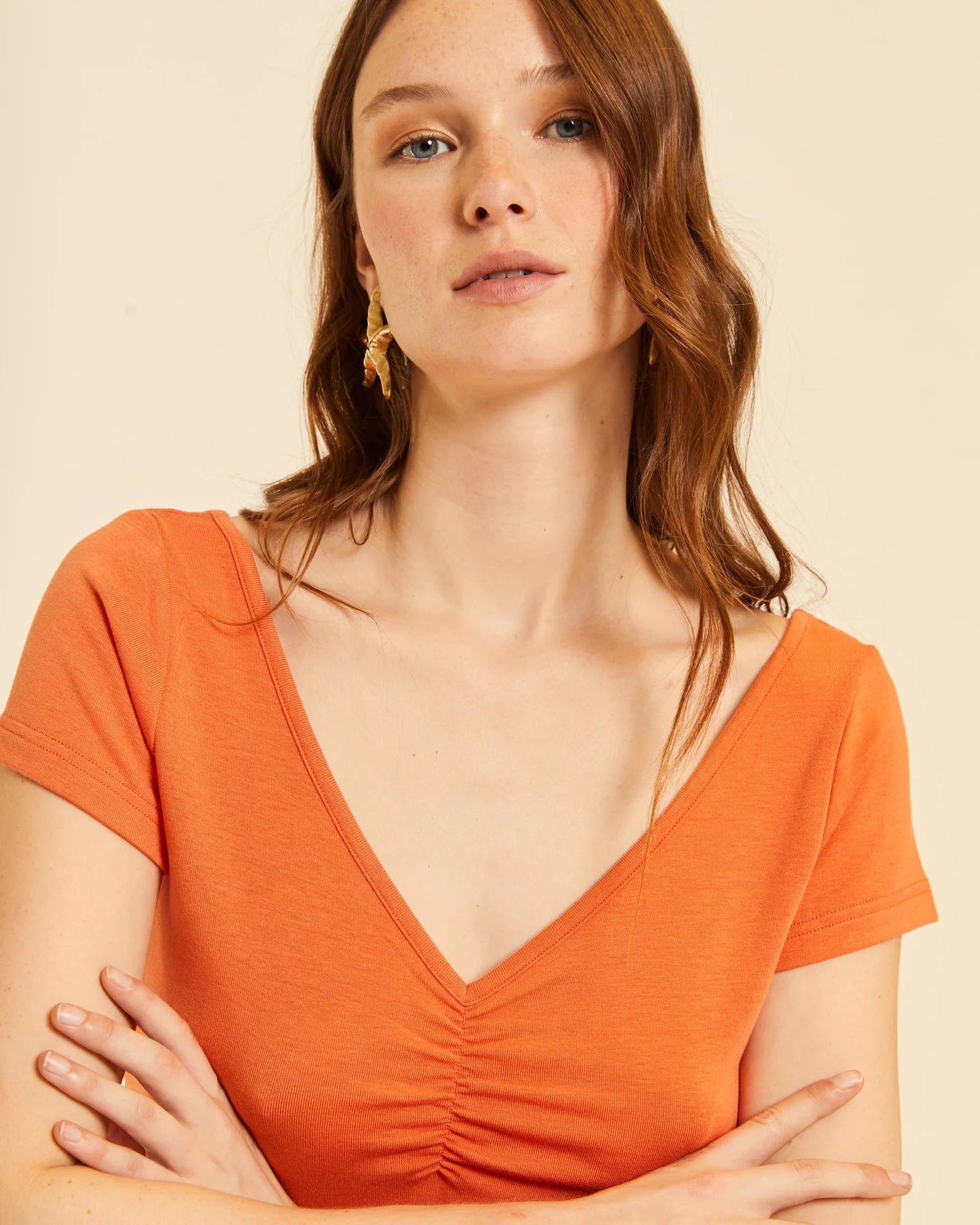 Pepaloves - V-neck Ruched Top Peach