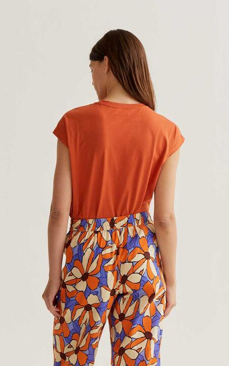 Compania Fantastica - Basic Rust Orange T-shirt