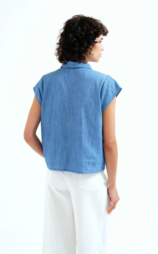 Compania Fantastica - Chambray Light Blue Short Sleeve Shirt