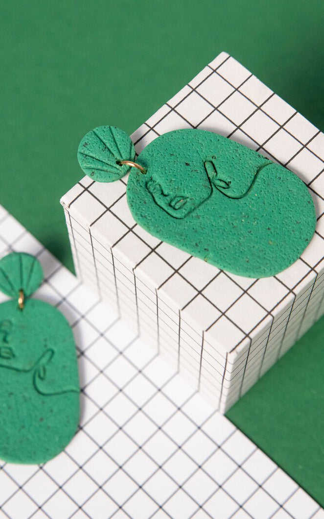 Monomakery - Face Earrings Green