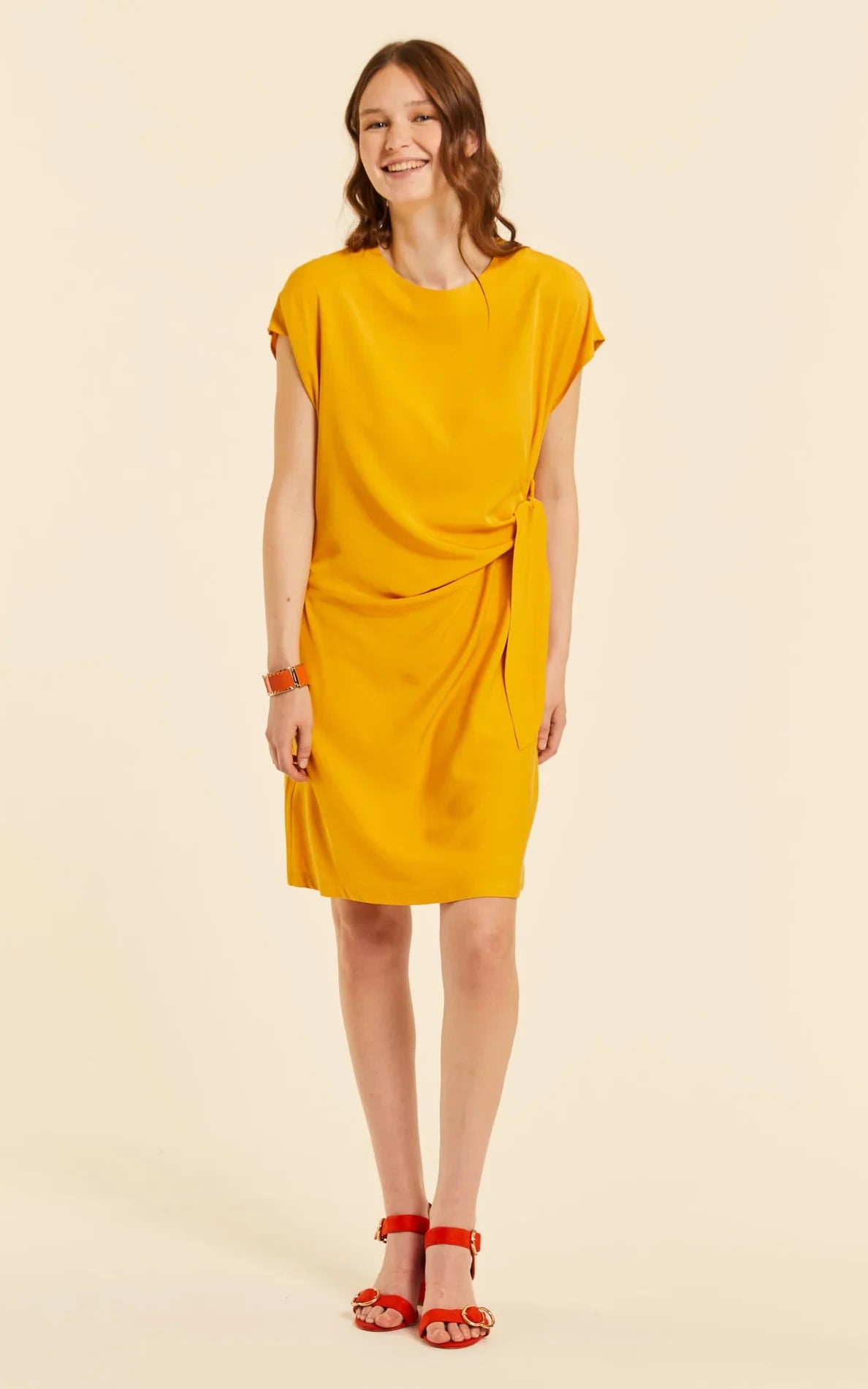 Pepaloves - Short Yellow Knotted Dress