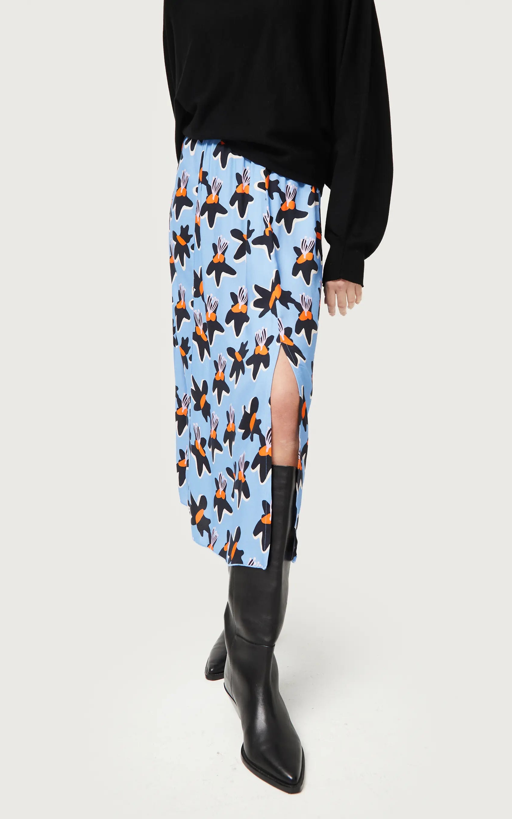 Compania Fantastica - Blue Calatea Floral Print Midi Skirt