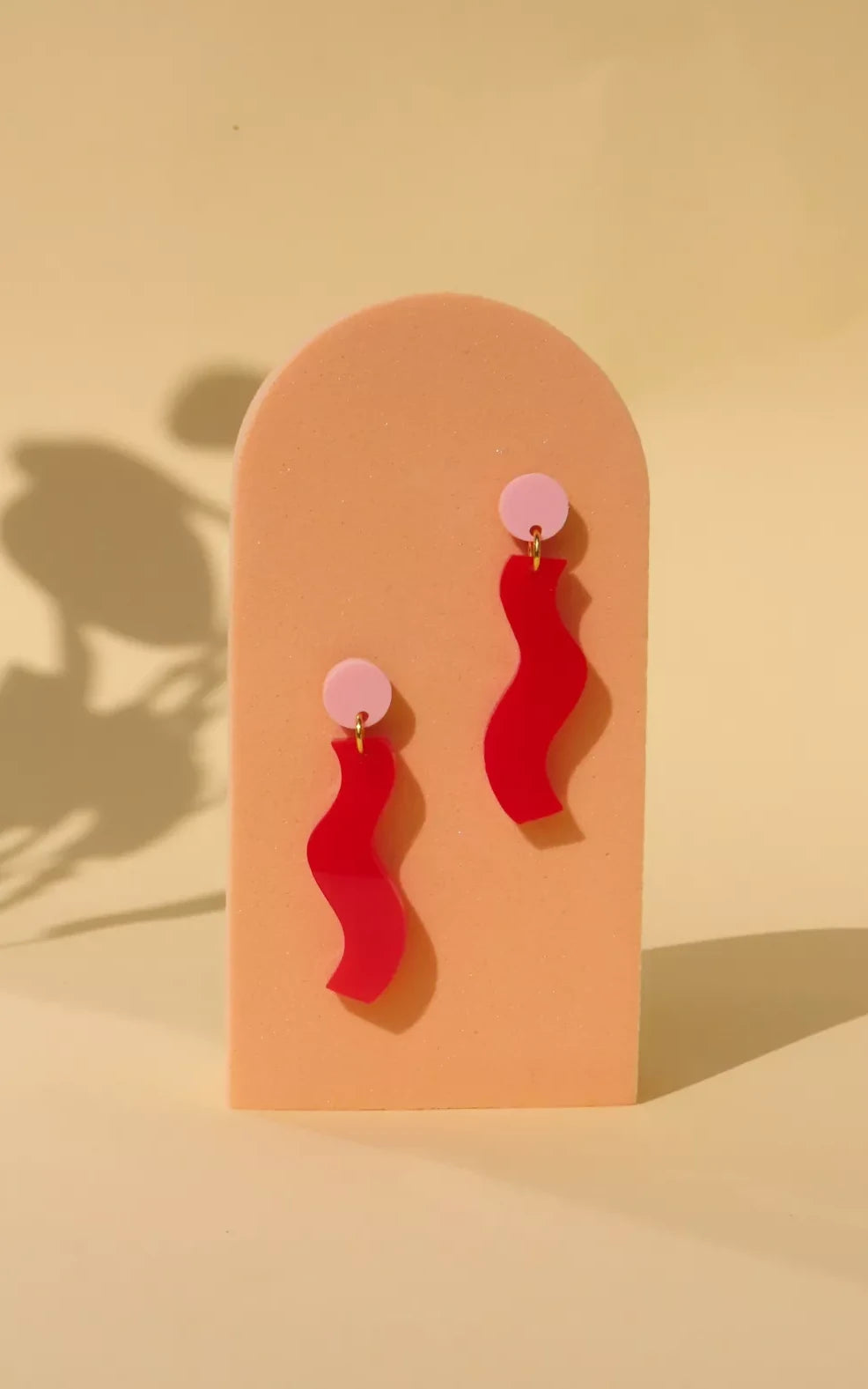 Wormly Earrings Pink Red