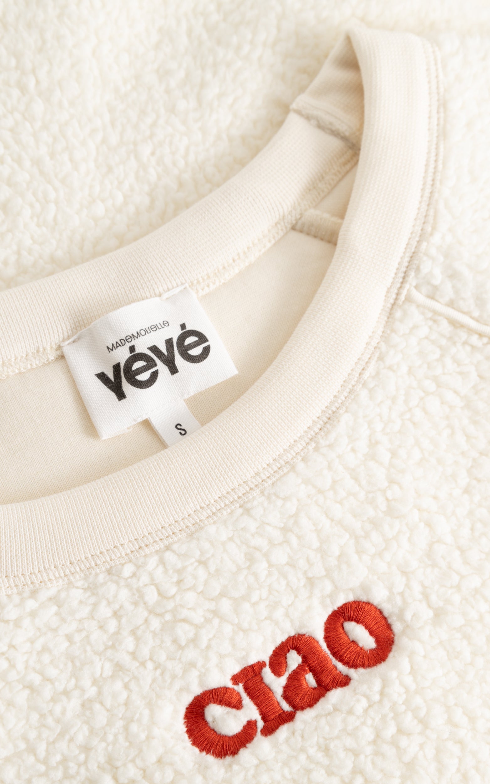 Mademoiselle YéYé - Cuddle Up Sweatshirt