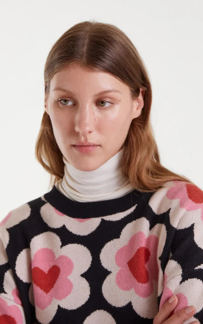Jacquard Knit Sweater Sweetheart Print