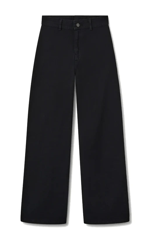 Black Jeans With Strawberry Embroidery