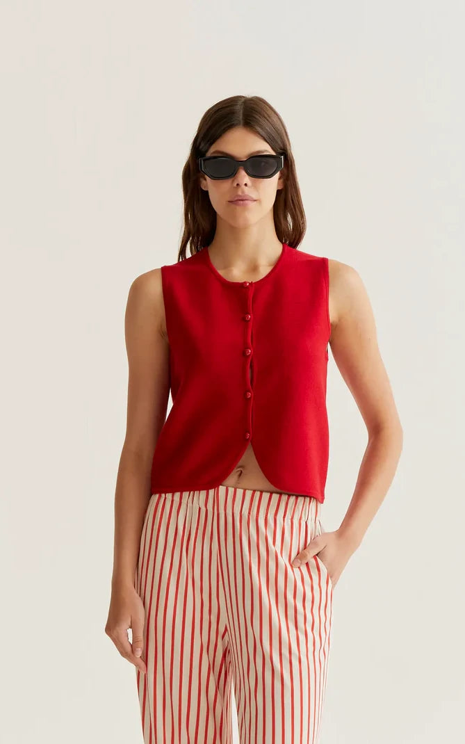 Compania Fantastica - Red Knit Vest Top