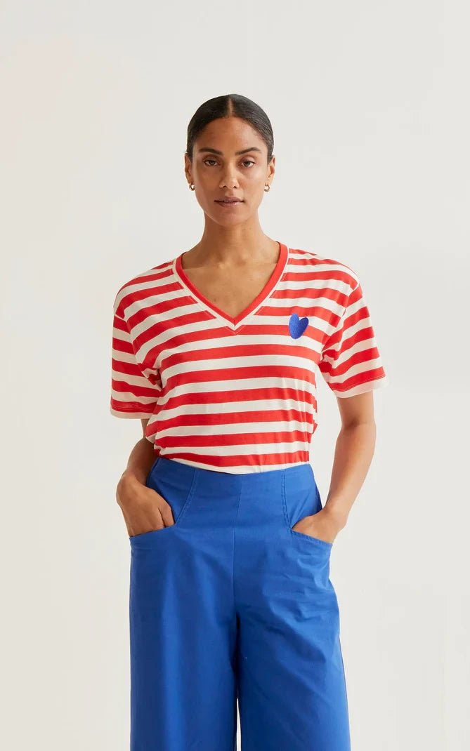 Compania Fantastica - T-shirt Red Striped Print And Embroidered Heart
