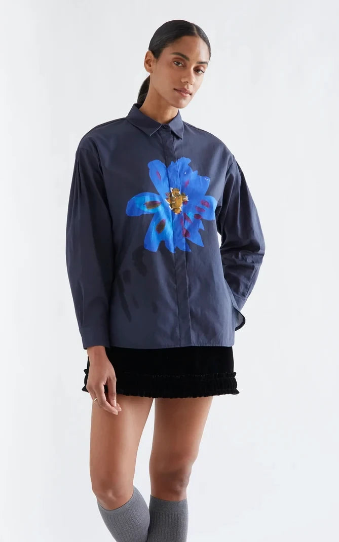 Compania Fantastica - Black Shirt With Clematis Flower