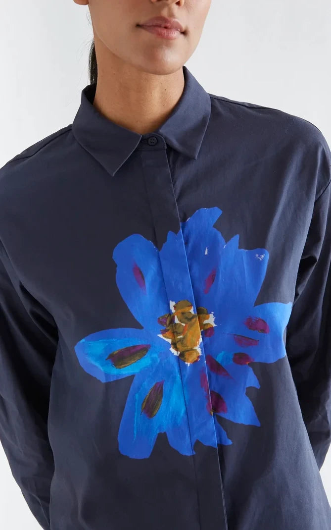 Compania Fantastica - Black Shirt With Clematis Flower