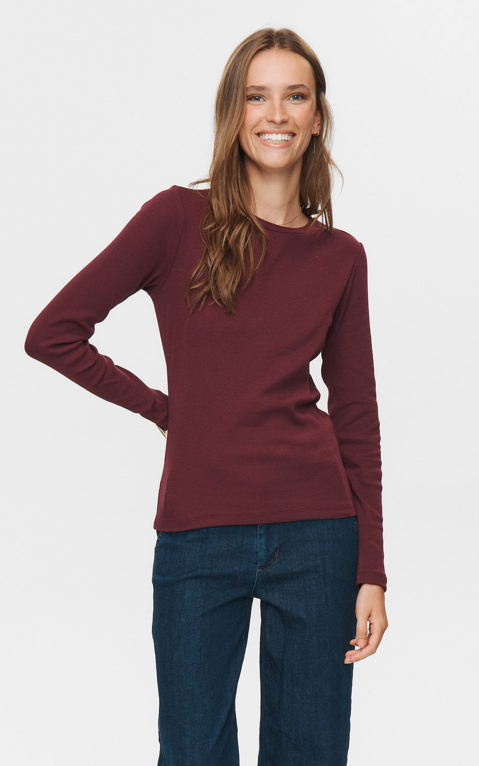 Nümph - Nuriley LS Tee Winetasting