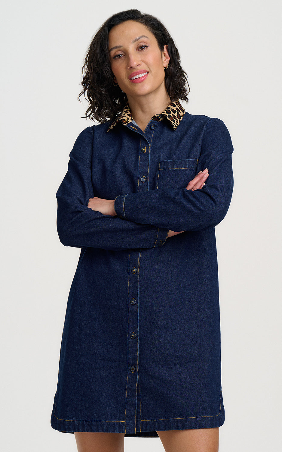 Sugarhill Brighton - Ilsa Mini Denim Shirt Dress Indigo Denim Leopard Collar