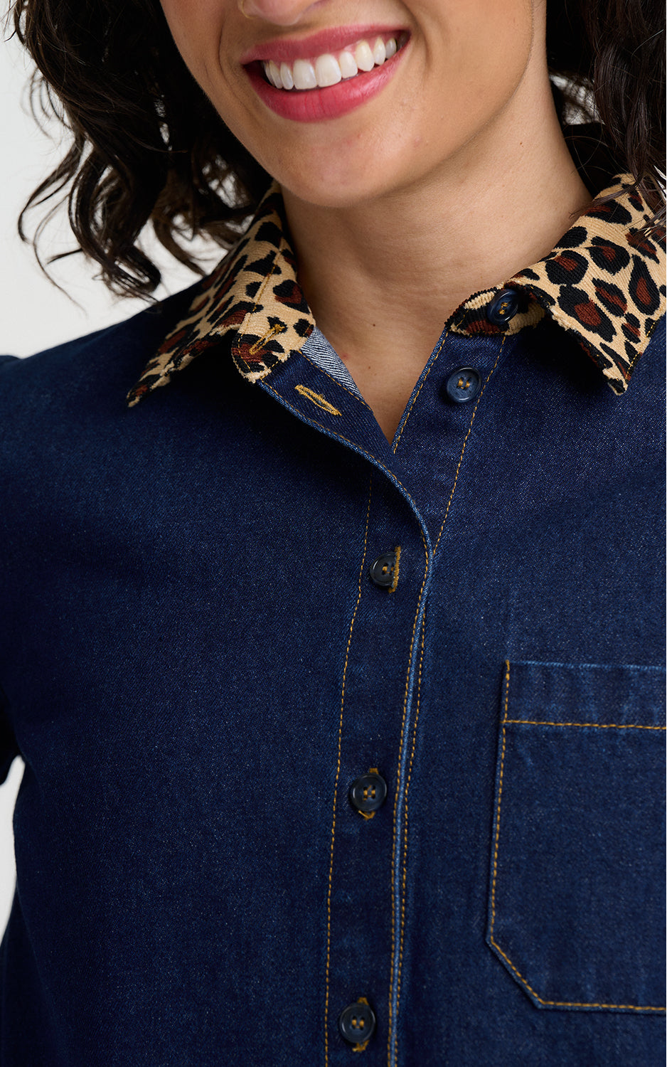 Sugarhill Brighton - Ilsa Mini Denim Shirt Dress Indigo Denim Leopard Collar