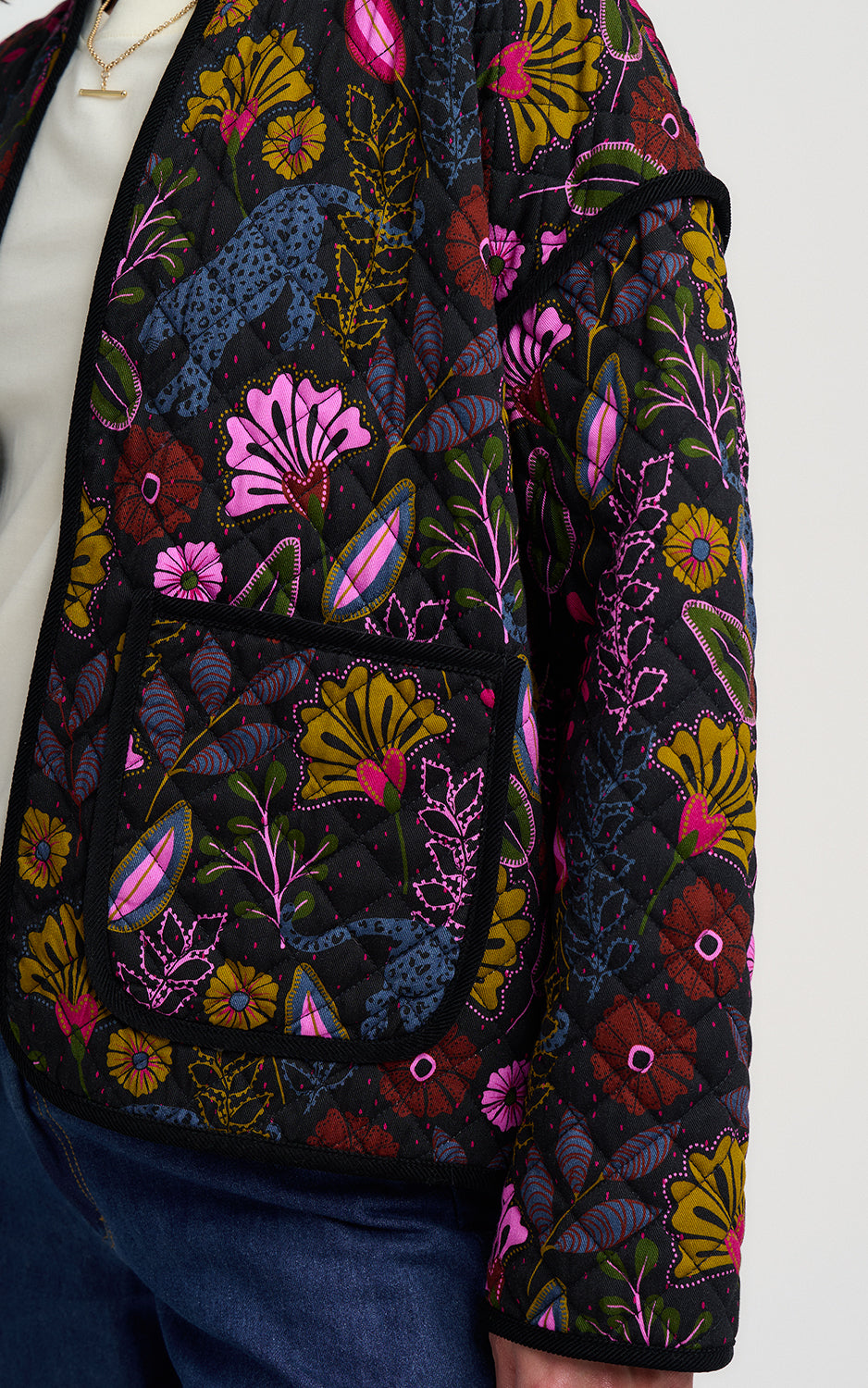 Sugarhill Brighton - Elowen Quilted Jacket Black Jungle Panther