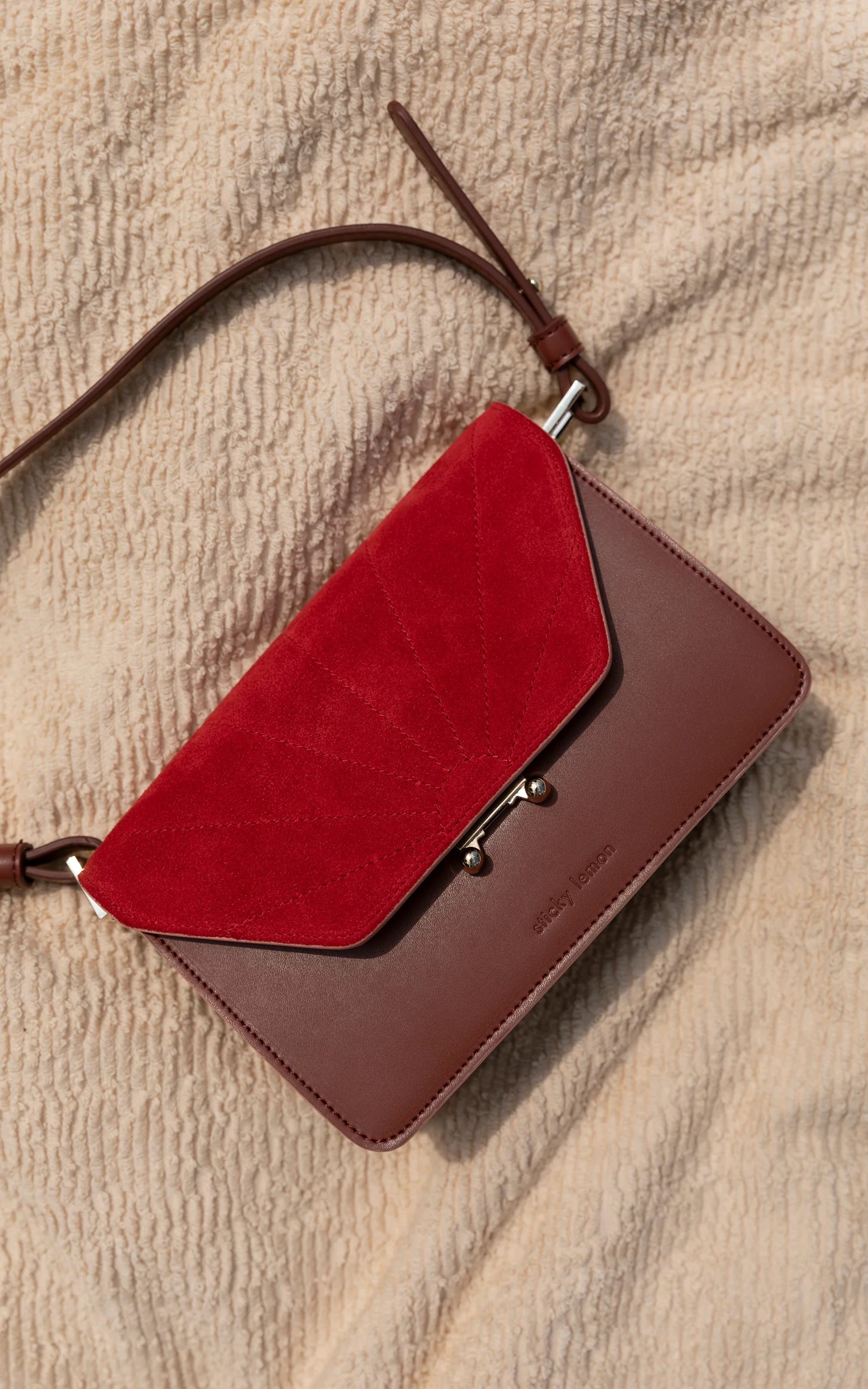 Sticky Sis - Shoulder Bag Colore Faded Burgundy + Poppy Red